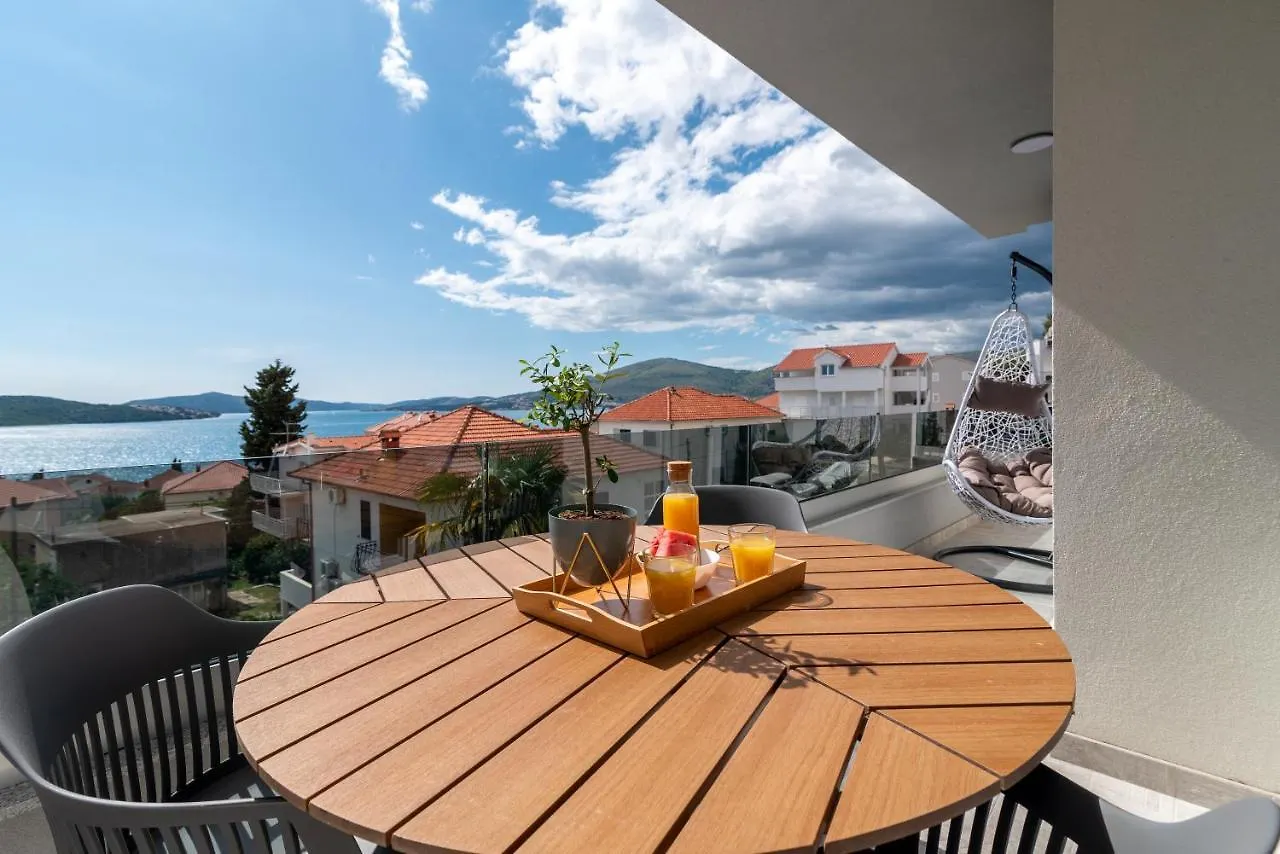 Villa Kuzmanic Trogir
