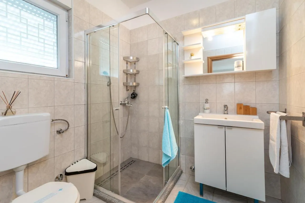 Villa Kuzmanic Trogir Kroatië